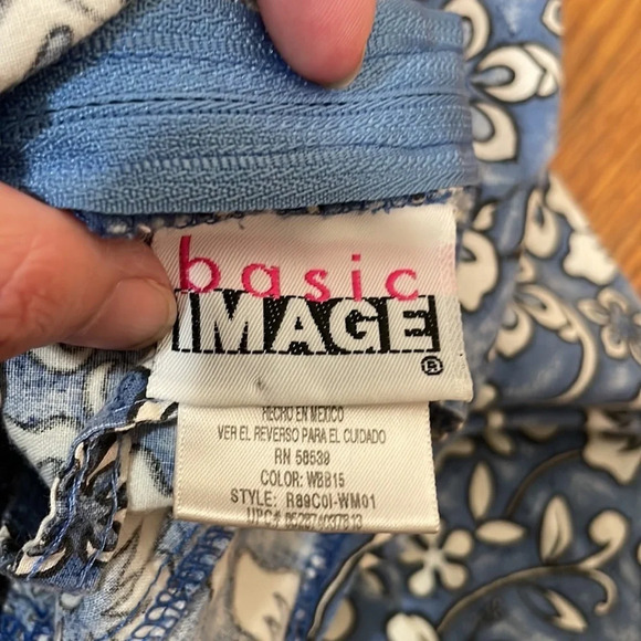 Lot of 2 Summer Dresses Red Blue Floral girl’s size 6 - Picture 7 of 7